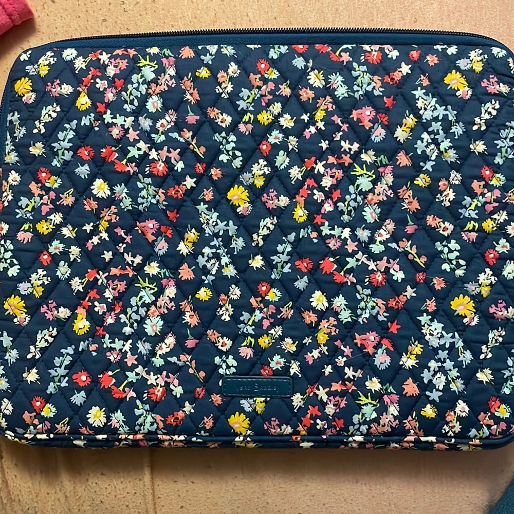 vera bradley computer case!!
